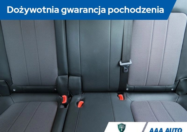 Opel Antara cena 33000 przebieg: 160763, rok produkcji 2010 z Częstochowa małe 301